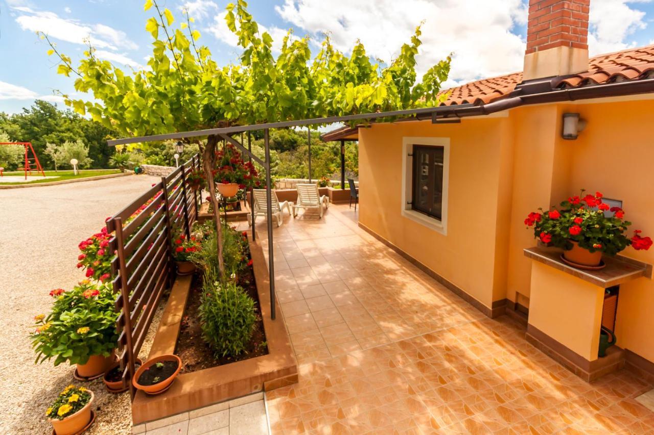 Holiday Home Lana Labin  Ngoại thất bức ảnh
